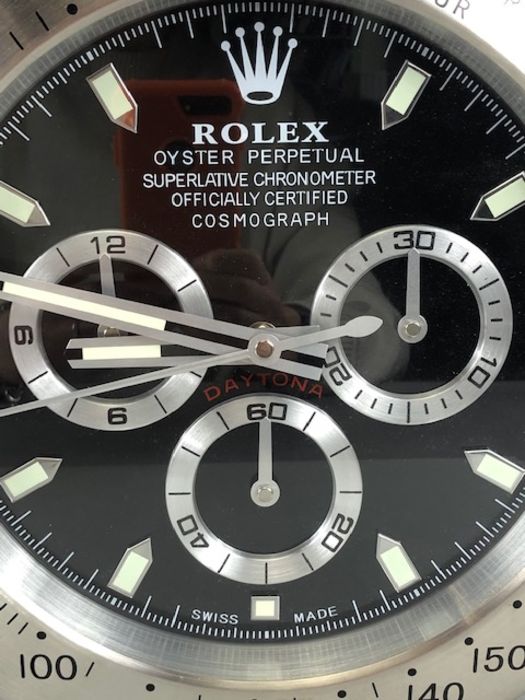 Contemporary Rolex-style wall clock, approx 34cm in diameter - Image 4 of 6