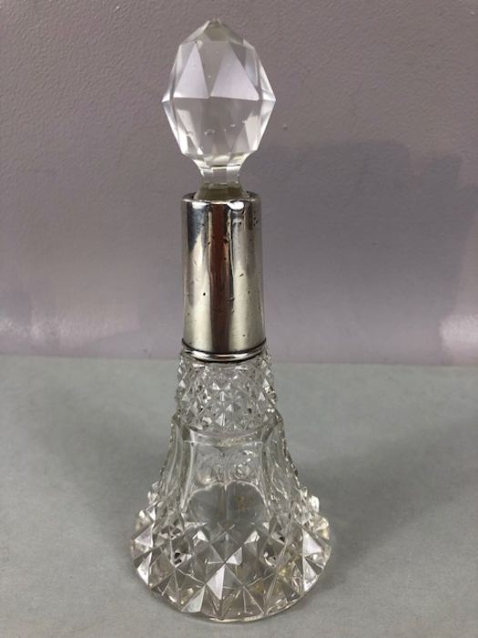 Two Silver topped and hallmarked cut glass scent bottles each with stoppers, the tallest approx 17cm - Image 2 of 7