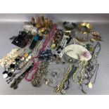 Good collection of costume jewellery and curios to include tiaras, vintage cased spectacles,