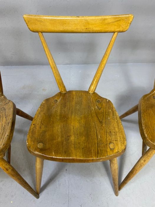 Set of four early Ercol tapered, stick back stacking chairs - Image 6 of 14