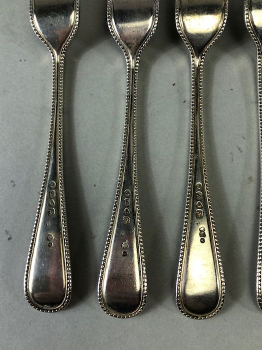 Silver hallmarked for London 1872 Victorian cutlery/ flatware by maker Chawner & Co (George - Image 17 of 31