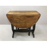 Oak drop leaf table