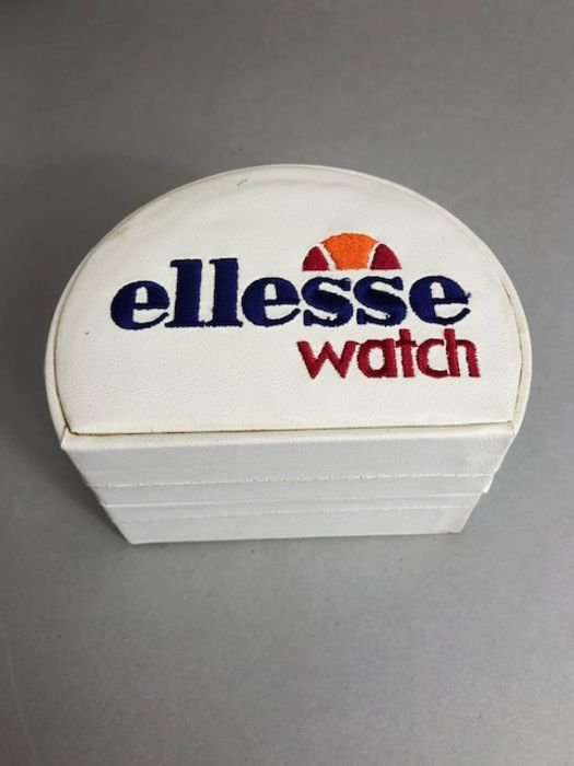 Ellesse wristwatch with stainless steel strap and case with Gold detailing 03-0041-202 in original - Image 11 of 11