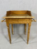 Antique pine wash stand on turned legs with upstand and towel rails