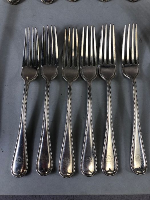 Silver hallmarked for London 1872 Victorian cutlery/ flatware by maker Chawner & Co (George - Image 2 of 31