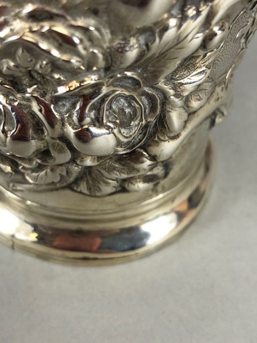 Silver George III Hallmarked Tankard or Beaker with repousse design of floral swags hallmarked for - Image 7 of 13