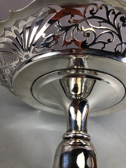 Victorian Silver hallmarked Tazza with pierced decoration on stepped and pierced foot hallmarked for - Image 16 of 17