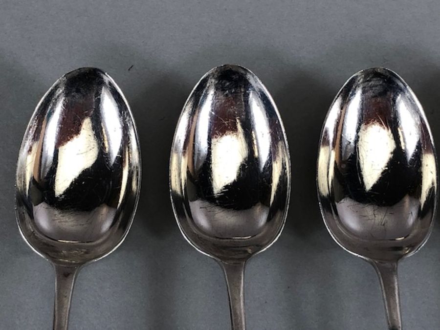 Set of six silver hallmarked teaspoons for Sheffield by maker Robert Pringle & Sons total weight - Image 3 of 11