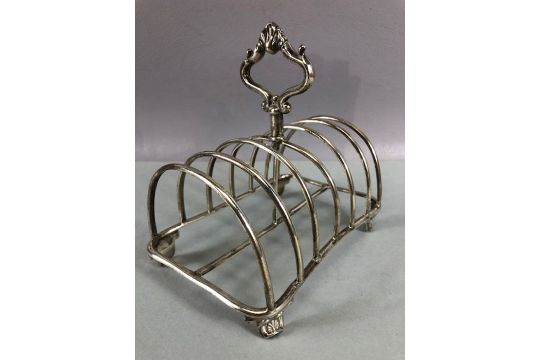 Silver hallmarked toast rack hallmarked for Birmingham approx 16 x 10 x 15cm tall possibly - Image 3 of 9