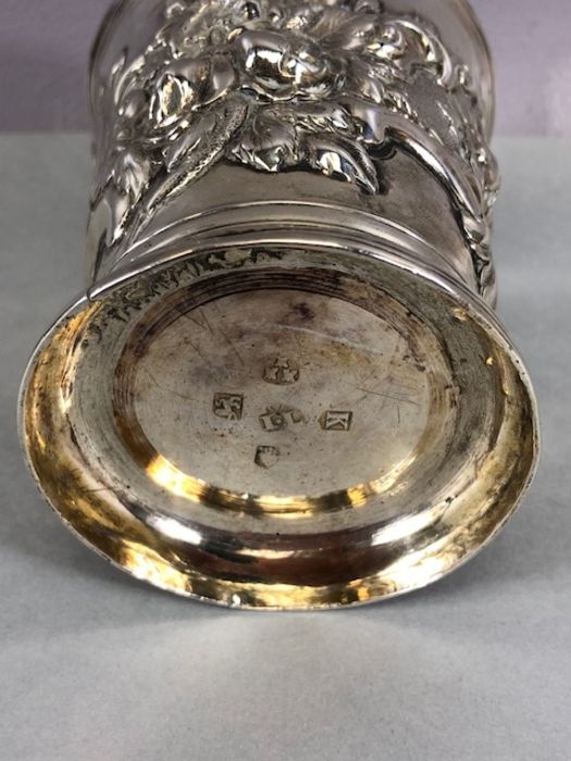 Silver George III Hallmarked Tankard or Beaker with repousse design of floral swags hallmarked for - Image 12 of 13