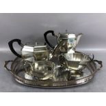 Silver plated Tray and tea / coffee set comprising 4 pieces