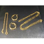 Collection of scrap 9ct Gold to include a pair of hoop earrings approx 6.7g