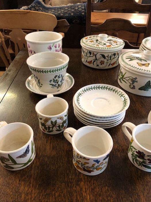 Collection of Portmeirion 'The Botanic Garden' pattern dinner and tea ware to include 8 dinner - Image 6 of 9