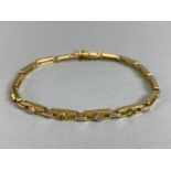 Unmarked Gold Italian style design Diamond and Peridot bracelet of box link design approx 19cm in