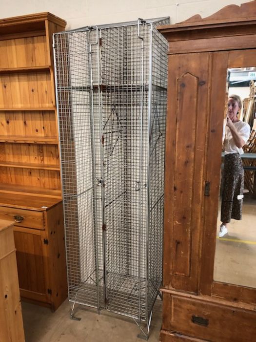 Decorators / interiors interest, Vintage galvanised wire mesh Gym locker, 2 sections with hanging - Image 2 of 12