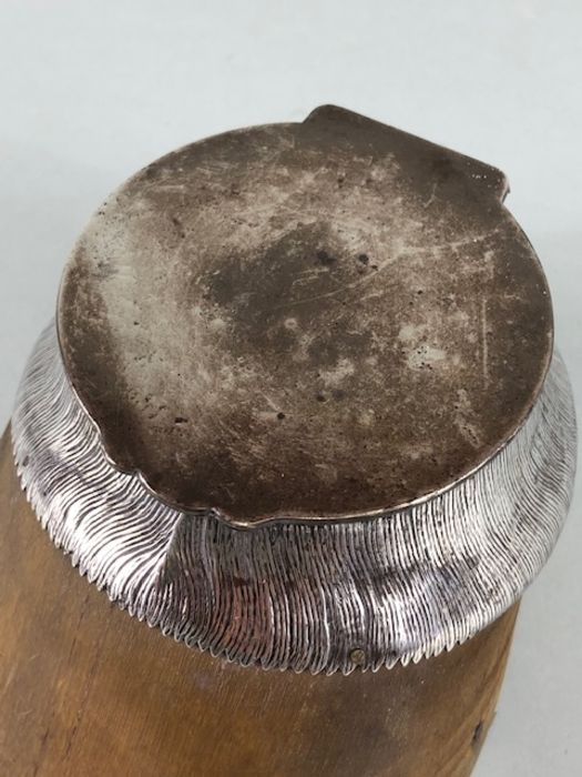 Silver ink well horses hoof, Ink well made from a horses hoof with English silver mounts - Image 15 of 21