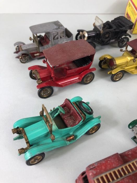 Collection of mostly Matchbox and Corgi diecast vehicles, - Image 2 of 10