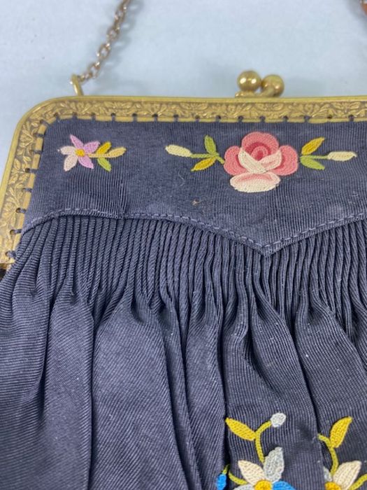 Antique purses, Two 19th Century ladies evening purses/bags one being black silk velvet with fine - Image 10 of 14