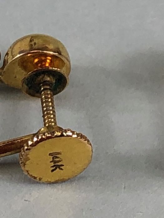 14k Gold earrings with pendant Jade teardrops each teardrop approx 18mm in length - Image 11 of 21