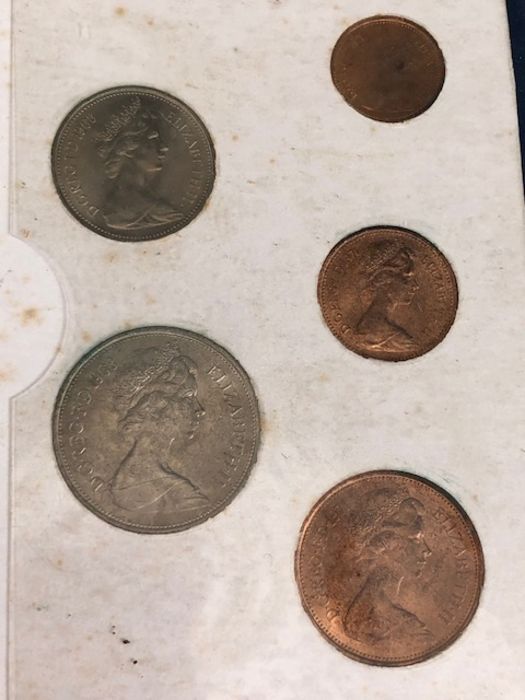 Coins, 2 sets of Britain's first decimal coins along with a silver 3d 1890, and 5 foreign coins - Image 7 of 7