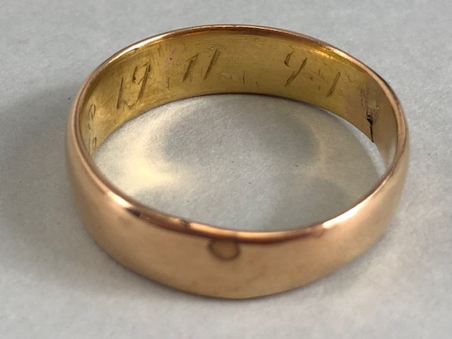 Unmarked Gold Band (tests as 18ct or above) A/F. Size approx V and 6.4g - Image 2 of 4