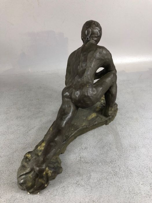 Art sculpture interest, two clay male Maquette figures one seated on the floor the other in a - Image 9 of 9