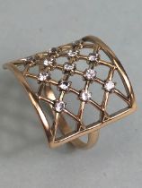 9ct yellow gold basket mesh ring set with 13 diamonds, size S approximately 3.39g inclusive