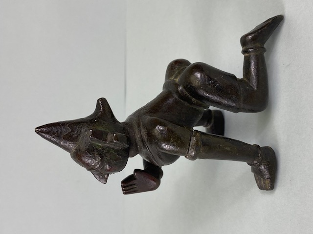 Antique Indian Bronze Hindu Figure of Krishna crawling as a child approximately 11cm high - Image 5 of 5