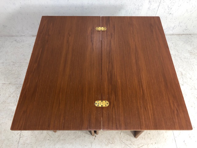 Mid Century A.H. McIntosh & Co Ltd nest of three tables with twist hinged top opening to create - Image 7 of 11