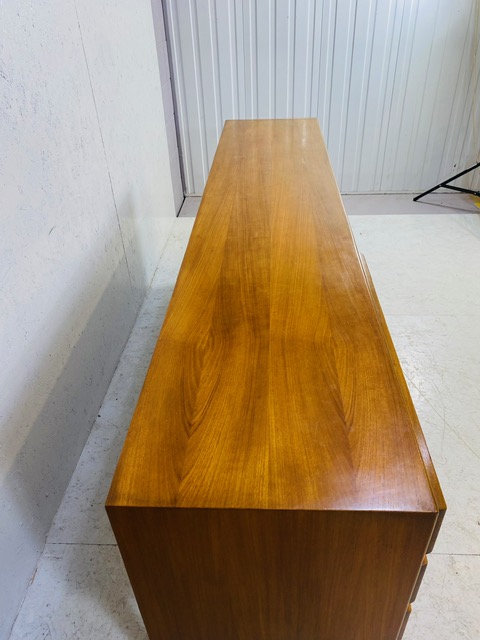 Mid Century sideboard by A.H. McIntosh & Co Ltd with three drawers to the left hand side, - Image 9 of 22