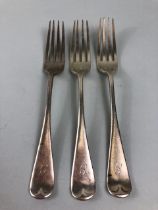 Three silver hallmarked forks for Birmingham 1901 by maker Elkington & Co Ltd approx 142g