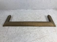 Brass studded fireplace fender, approx: 146cm x 42cm