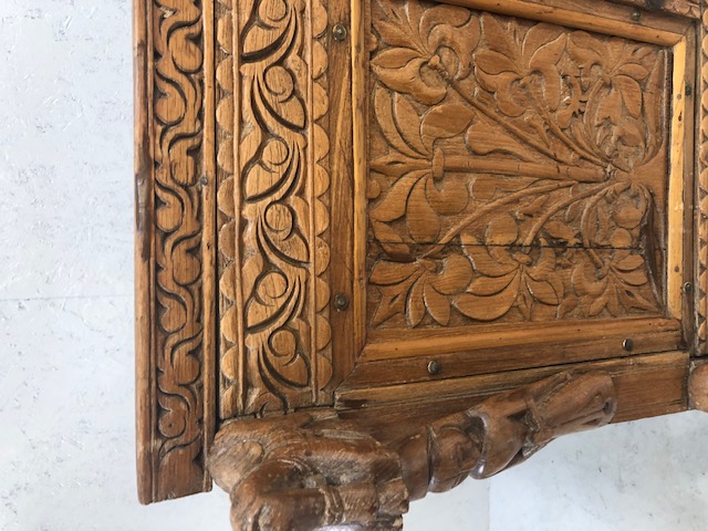 Carved Indian dowry chest on splayed legs with floral carvings and horse and princess carvings, door - Image 11 of 28