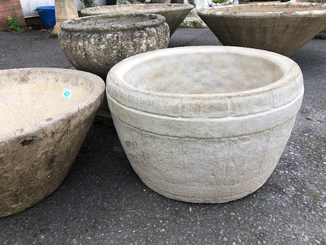 Collection of three garden planters/ pots - Image 2 of 4