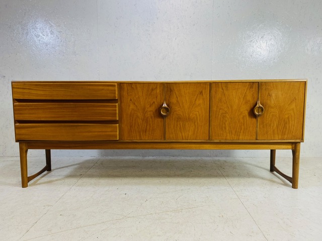 Mid Century sideboard by A.H. McIntosh & Co Ltd with three drawers to the left hand side, - Image 2 of 22