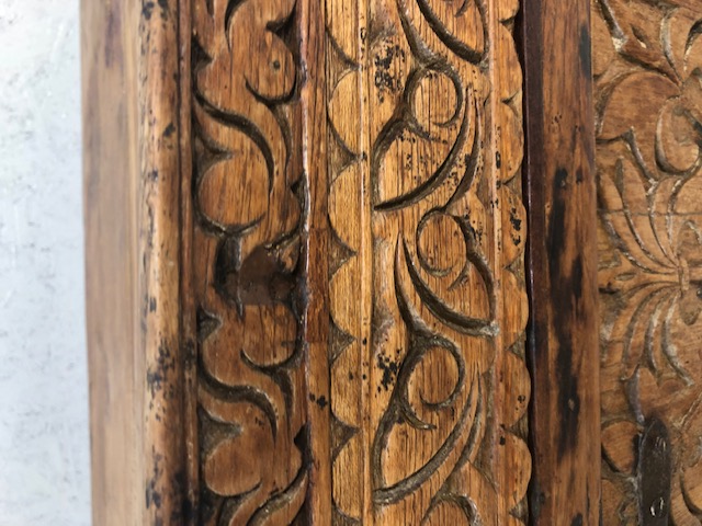 Carved Indian dowry chest on splayed legs with floral carvings and horse and princess carvings, door - Image 23 of 28