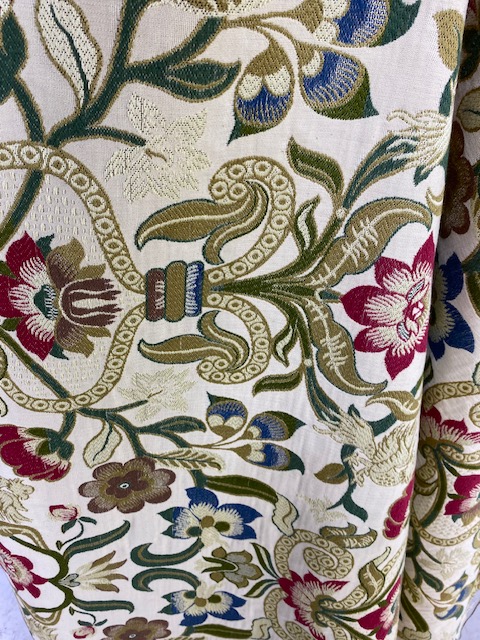 Vintage Fabric, a partial used bolster roll of brocade fabric in 18th century flower design on cream - Image 2 of 6