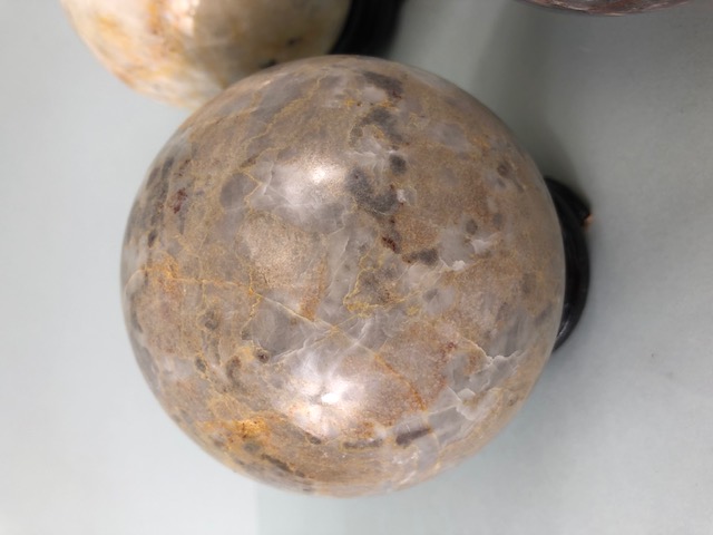 Crystal / Geology interest, Four large polished stone specimen marble spheres approximately 9cm - Image 2 of 6
