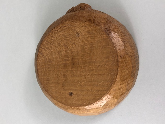 Robert 'Mouseman' Thompson (Kilburn), a Mouseman Oak Nut Bowl with carved mouse signature, approx - Image 7 of 8