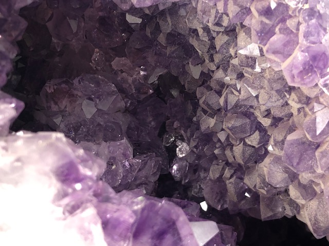 Geological, Crystal , Fossil interest, Madagascan Amethyst crystal cathedral approximately 25cm - Image 6 of 11