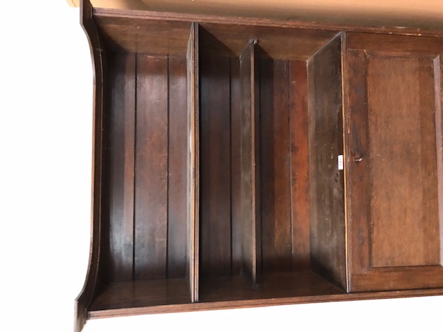 Arts and crafts bureau bookcase with fall front to reveal writing slope and pigeon holes with - Image 3 of 4