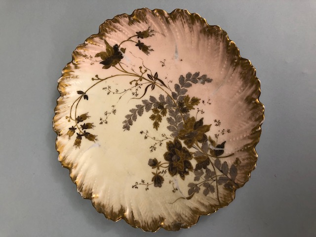 Limoges china, Two Victorian 9002 side plates decorated with gold foliage on a pastel background - Image 5 of 16