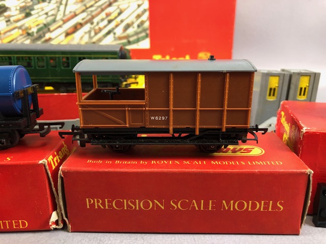 Model Railway interest, collection of Tri-ang ,Tri-ang 00 Engine R50 Princess Victoria LOCO Black - Image 11 of 13