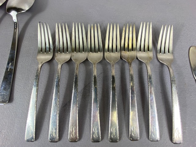 Canteen of American silver cutlery Old Lace pattern all marked STERLING & comprising: 14 small - Image 7 of 28