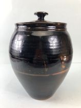 Studio pottery hand drawn salt glaze lidded crock signed HJ78 to base, approximately 28cm in hight