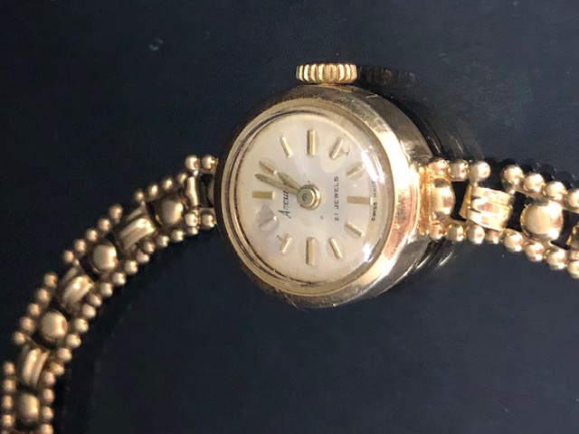 9ct Gold watch on a 8=9ct Gold bracelet total weight approx 10.4g - Image 2 of 6
