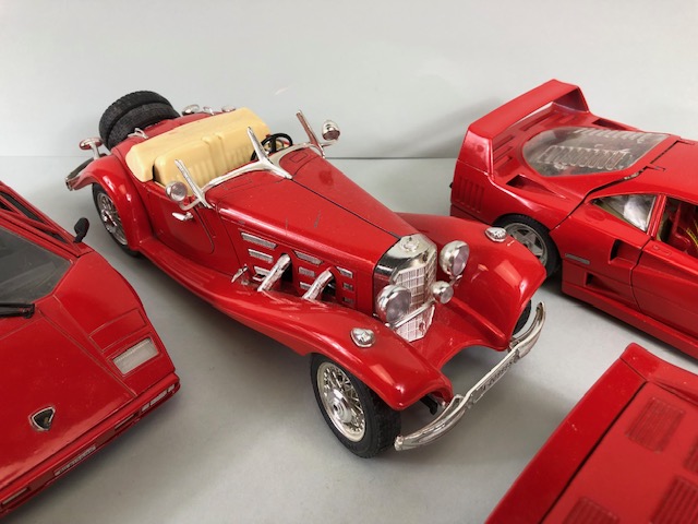 Collection of Burago and Polistil 1:16 / 1:18 scale collectable cars to include Ferrari, Jaguar - Image 5 of 9