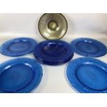 Vintage glass, 8 blue glass charger plates of frosting and bubble design approximately 33cm across