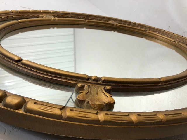 Mirror, Modern Regency style oval wall mirror, in sectional galleried guilt frame, approximately - Image 5 of 5