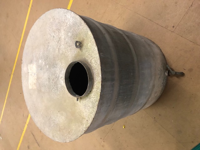 Industrial galvanised ridged round metal storage tank approximately 65 cm across 76cm high - Image 2 of 4